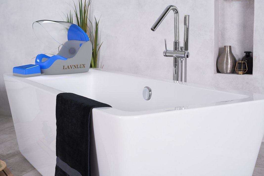 Porto In Use In Tub